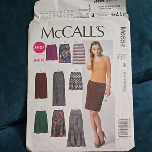 Women's Knit Skirt - Multicolor